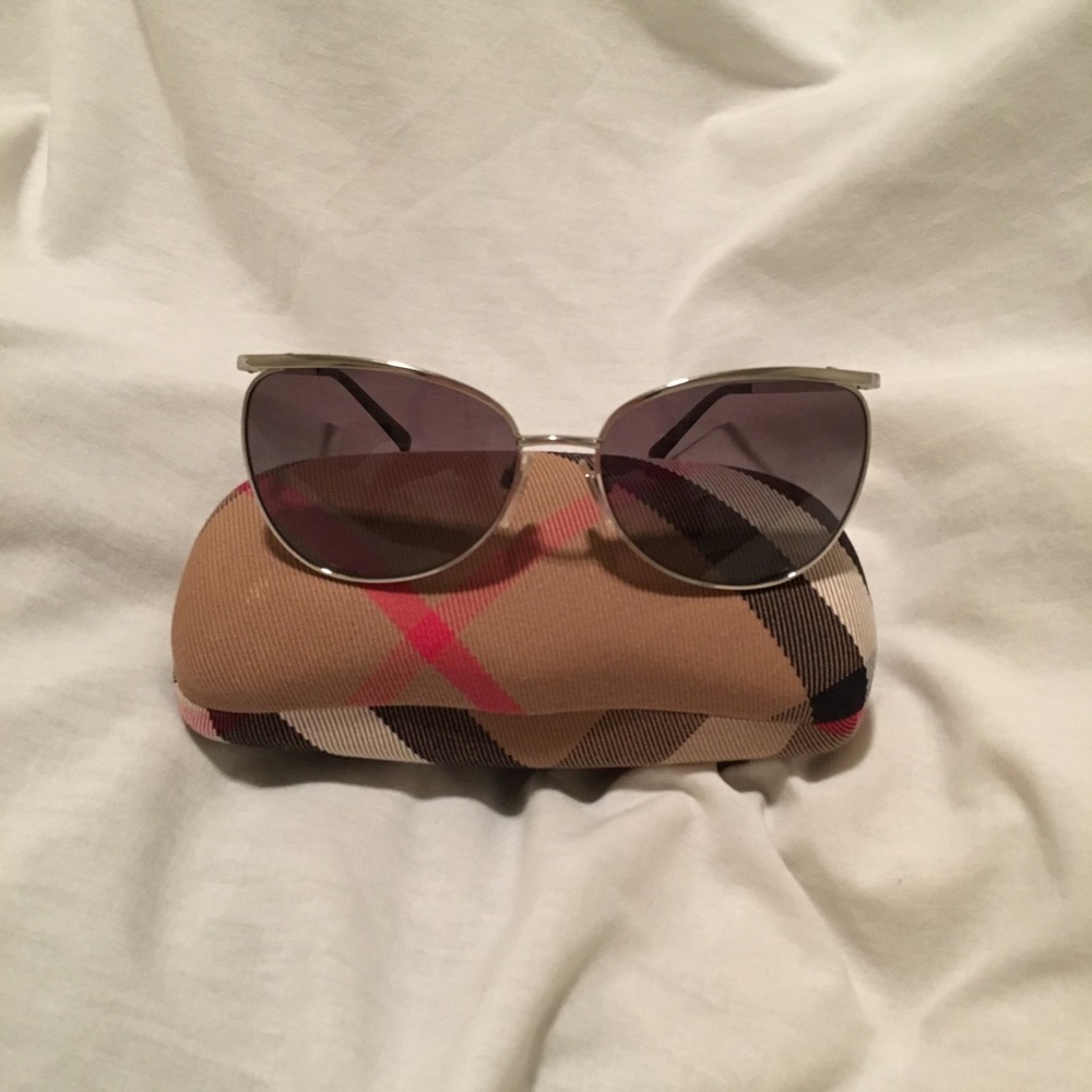 Authentic Burberry sunglasses